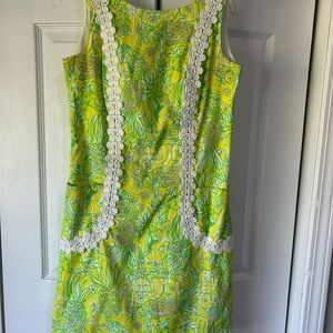 Lilly Pulitzer Yellow-Green Floral Sleeveless Shift Dress with White Lace Trim